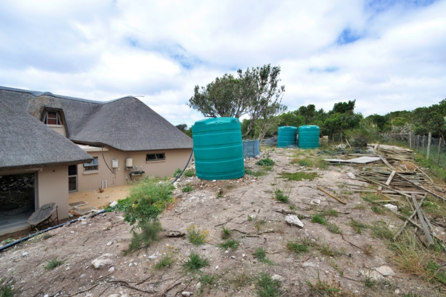 4 Bedroom Property for Sale in Stilbaai Wes Western Cape